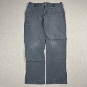 Patagonia Men's Cargo Pants in Dark Gray